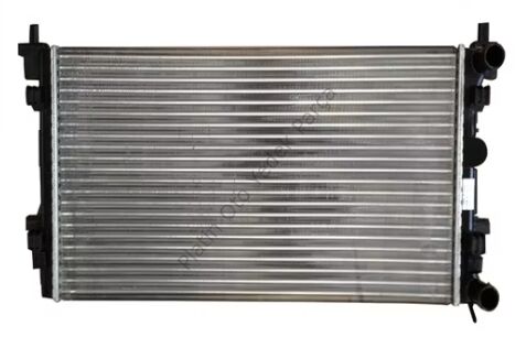 SU RADYATORU MEGANE II SCENIC 1.5 1.9 DCI 03-> 7711135784 7711135786 7711368041 8660003463 8200117609