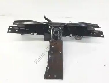 ON PANEL KOMPLE DUSTER 17- 625043422R