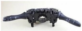 DIREKSIYON ALT KUMANDA SUPORTU FAR SINYAL KORNA SILECEK KOLU TALISMAN MEGANE IV 255678134R