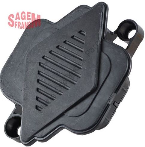 BAGAJ ACMA DUGMESI MEGANE IV TALISMAN 906064354R