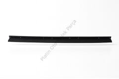 ON TAMPON SPOYLERI MEGANE IV 960151065R