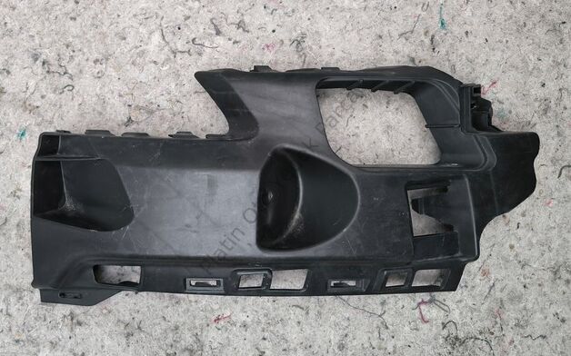 KAPAMA ELEMANI AUDI A3 8Y0807320